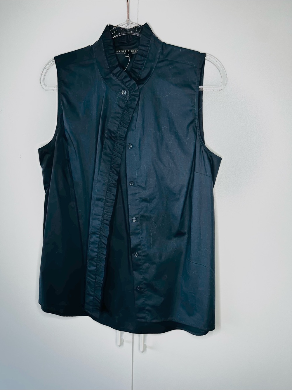 Antonio Melani Navy Sleeveless Ruffle-Trim Shirt Medium